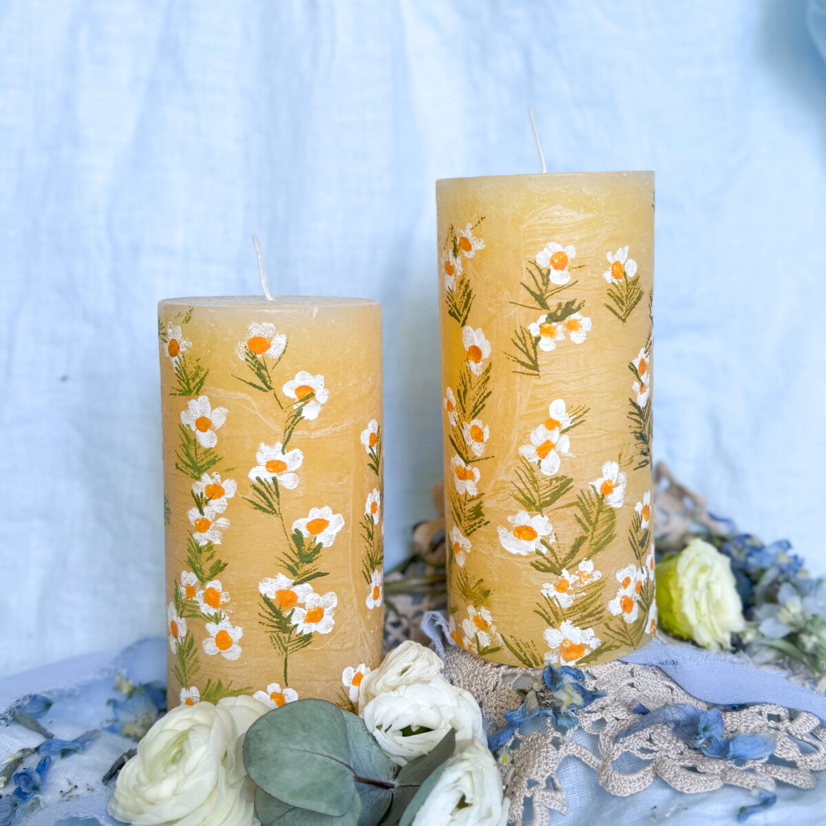 Sunny Daisy Glow: Handprinted Floral Pillar Candle (Pack of 1)