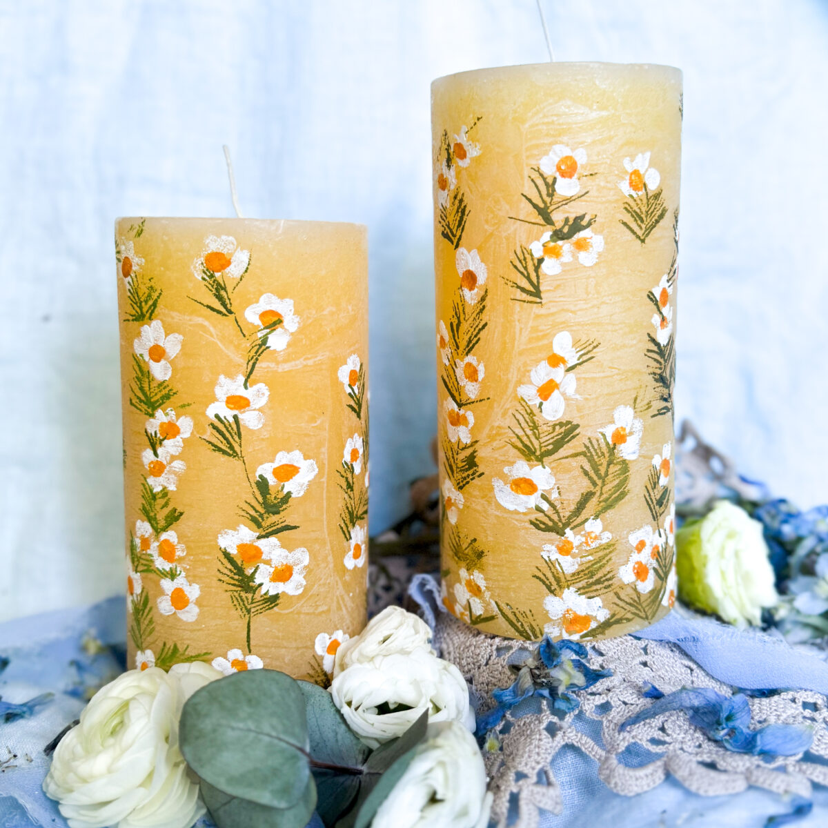 Sunny Daisy Glow: Handprinted Floral Pillar Candle (Pack of 1)